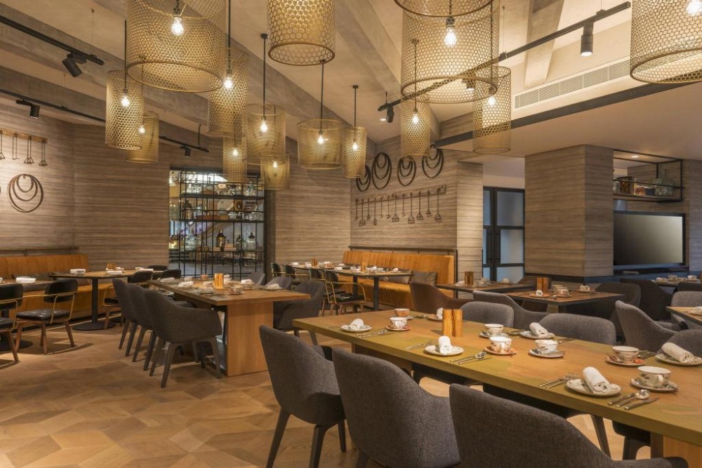 Le Meridien Dubai Hotel & Conference Centre